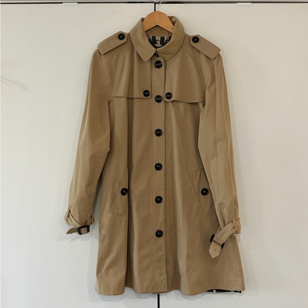 Vintage Authentic Burberry Beltless Tan Women's Midlength Trench Coat